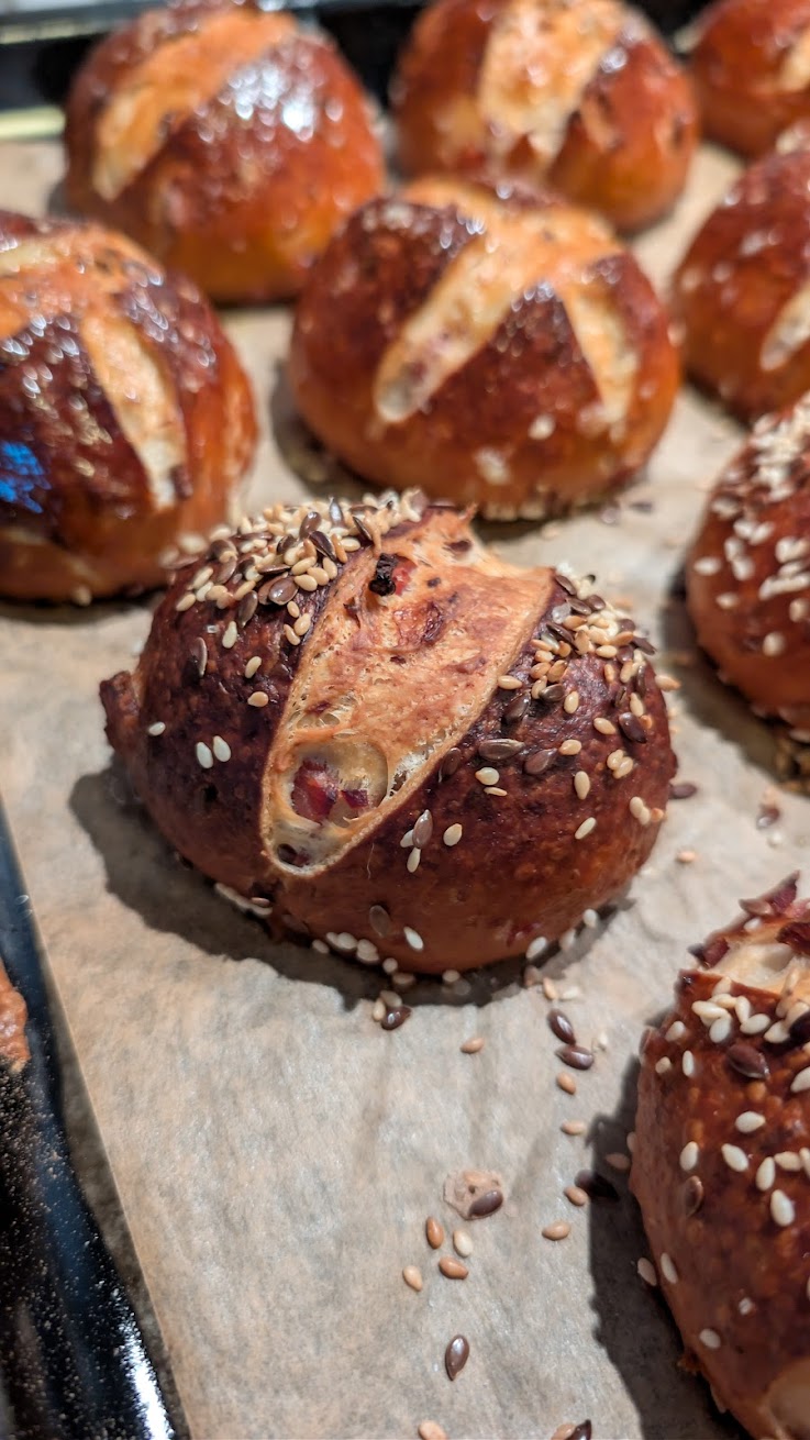 Cheddar Pretzel Buns